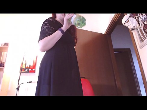 ❤️ Ein unterwürfiger Sklave, der schmutzige und üppige Höschen liebt, wird gezwungen zu masturbieren, nachdem er dieses Video gesehen hat! Porn video bei uns de.pornohammer.ru ❌️❤
